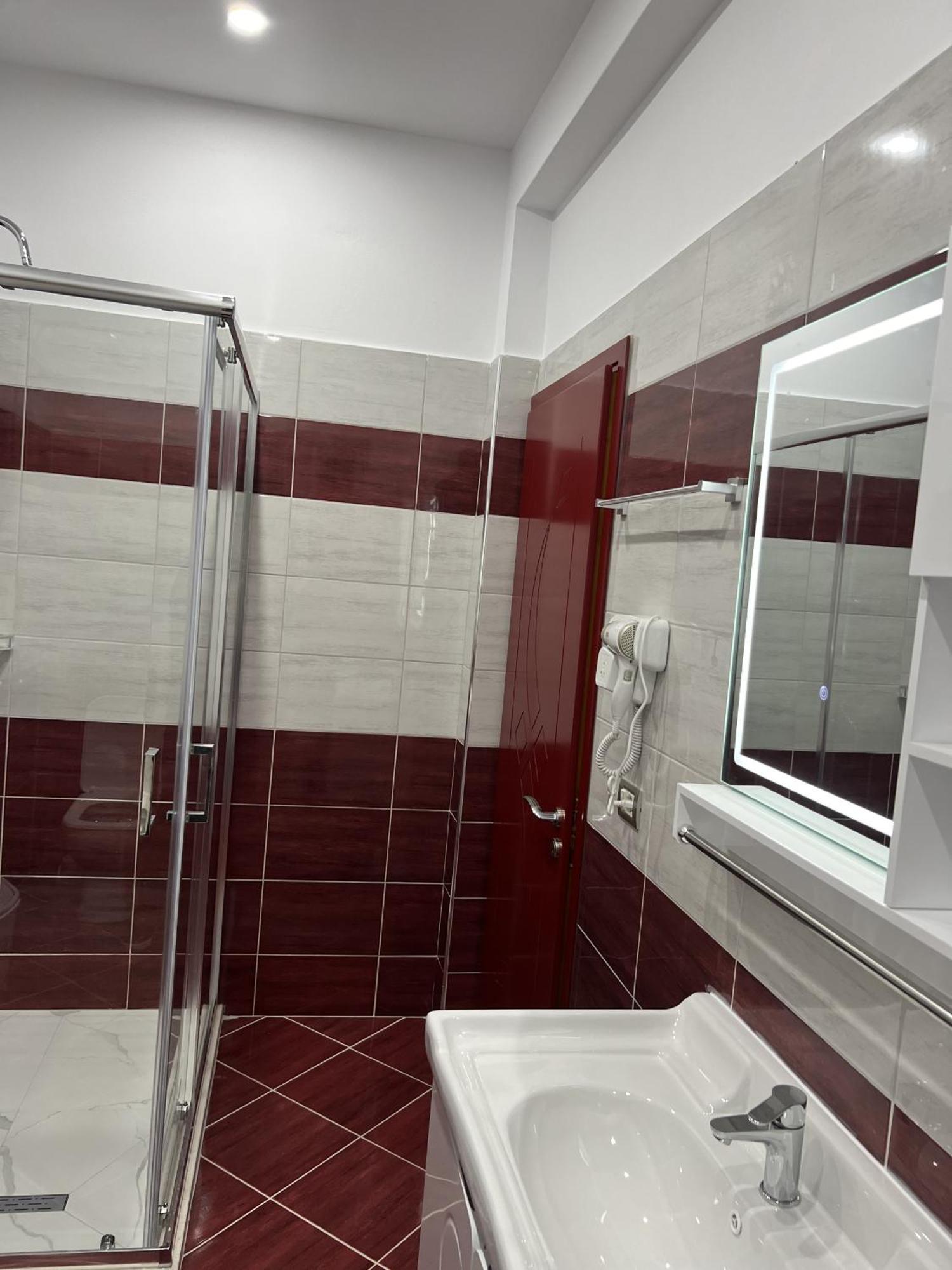 Guesthouse Osumi Μπεράτ Εξωτερικό φωτογραφία